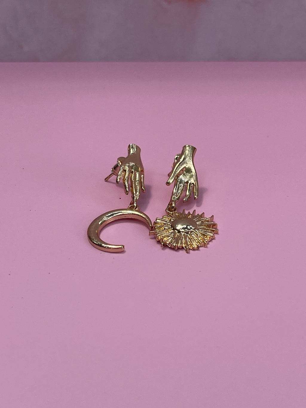 Aretes Mangata